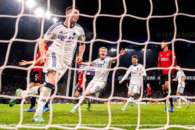 231108 Lukas Lerager, Orri Oskarsson and Jordan Larsson of FC Copenhagen celebrate after the 3-3 goal during the UEFA Champions League football match between FC Copenhagen and Manchester United, ManU on November 8, 2023 in Copenhagen. Photo: Petter Arvidson BILDBYRAN kod PA PA0685 fotboll football soccer fotball champions league fc copenhagen manchester united bbeng jubel Copyright: PETTERxARVIDSON BB231108PA216
