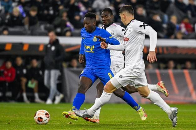 Union s Amani Lazare, LASK s Moses Usor and LASK s Filip Stojkovic fight for the ball during a soccer game between Austrian Linzer Athletik Klub (LASK) and Belgian Royale Union Saint Gilloise in Linz, Austria, on Thursday 09 November 2023, on day 4 in the group phase of the UEFA Europa League competition, in group E. LAURIExDIEFFEMBACQ  x79647513x