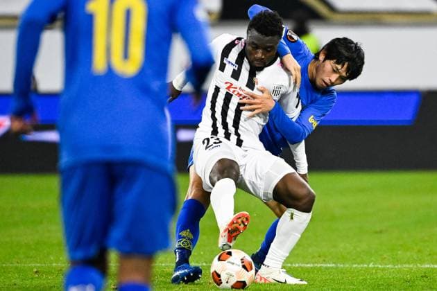 LASK s Ibrahim Mustapha and Union s Koki Machida fight for the ball during a soccer game between Austrian Linzer Athletik Klub (LASK) and Belgian Royale Union Saint Gilloise in Linz, Austria, on Thursday 09 November 2023, on day 4 in the group phase of the UEFA Europa League competition, in group E. LAURIExDIEFFEMBACQ  x79651457x
