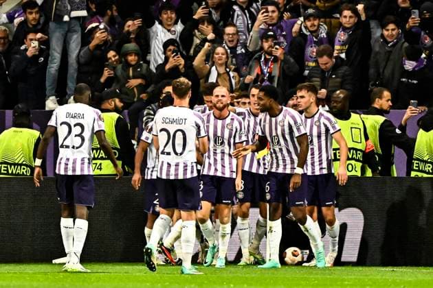 But et joie Dallinga (tfc) FOOTBALL : Toulouse vs Liverpool - Match 4 Phase de Groupe de la Ligue Europa - Toulouse - 09-11-2023 ThierryBreton Panoramic 