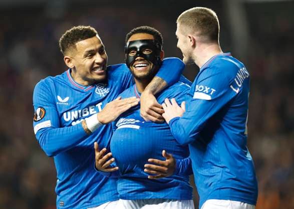 Sport Themen der Woche KW45 Sport Bilder des Tages Rangers v AC Sparta Prague UEFA Europa League Danilo of Rangers (middle) celebrates scoring his teams first goal during the UEFA Europa League Group C match at Ibrox Stadium, Glasgow Copyright: xFredxPalmerx FIL-19227-0013 UK Newspapers OUT