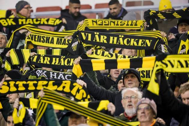 Fußball, EL, BK Häcken - Molde FK Hacken fans, supporters on the stand during the UEFA Europa League group H soccer match between BK Hacken and Molde FK at Gamla Ullevi arena in Gothenburg, Sweden, on Nov. 09, 2023. GOTHENBURG SWEDEN SOCCER x9200x