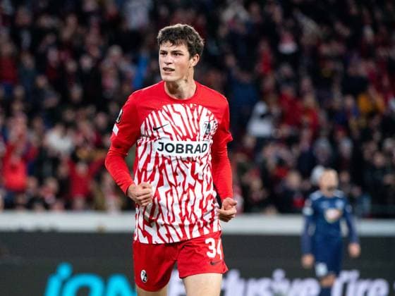 Merlin Roehl (SC Freiburg, 34) jubelt ueber das Tor zum 1:0, GER, SC Freiburg vs FK TSC Backa Topola, Fussball UEFA Europa League, Gruppe A, 4. Spieltag, Saison 2023 2024, 09.11.2023 GER, SC Freiburg vs FK TSC Backa Topola, Fussball UEFA Europa League, Gruppe A, 4. Spieltag, Saison 2023 2024, 09.11.2023 Freiburg Copyright: xEibner-Pressefoto Memmlerx EP_MMR