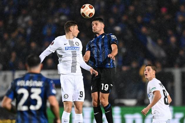 Db Bergamo 09 11 2023 - Europa League Atalanta-Sturm Graz foto Daniele Buffa Image nella foto: Berat Djimsiti-Szymon Wlodarczyk 