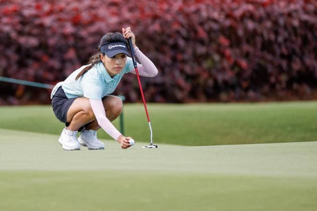 Sport Bilder des Tages November 9, 2023, Belleair, Florida, USA: MUNI HE lines up for a putt on the ninth hole during the first round of The ANNIKA driven by Gainbridge at the Pelican Golf Club on Thursday, Nov. 9, 2023, in Belleair. Belleair USA - ZUMAs70_ 20231109_zan_s70_036 Copyright: xJeffereexWoox