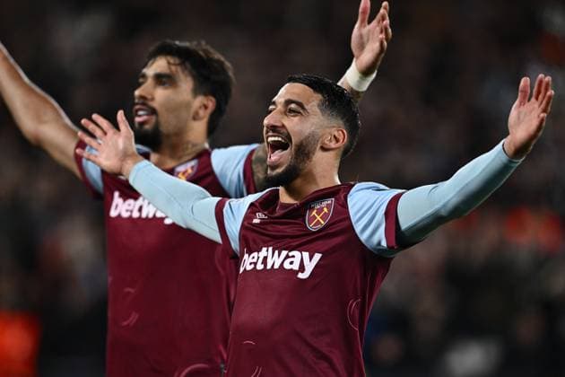 LONDON, ENGLAND - NOVEMBER 9: Lucas Paqueta of West Ham United celebrates with Said Benrahma after scoring a goal during the UEFA Europa League match between West Ham United FC and Olympiacos FC at London Stadium on November 9, 2023 in London, England. Photo by Sebastian Frej West Ham United FC v Olympiacos FC: Group A - UEFA Europa League 2023 24 Copyright: xSebastianxFrejx