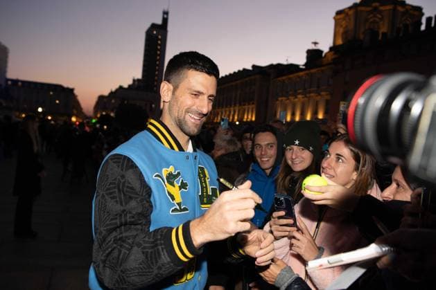 Foto Marco Alpozzi LaPresse 10 Novembre 2023 Torino - Italia - - Tennis Nitto ATP, Tennis Herren Finals - Blue Carpet &amp; Media Day Nella foto: Novak Djokovic (Serbia) November 10, 2023 Turin - Italy - Sport - Tennis Nitto ATP Finals -Blue Carpet &amp; Media Day In the pic: Novak Djokovic (Serbia)  Copyright: xMarcoxAlpozzi LaPressex