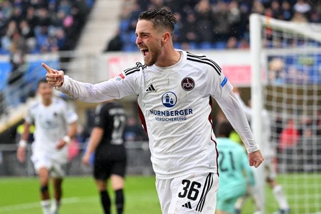 Paderborn, Home Deluxe Arena, 11.11.23, GER, Herren, 2.Bundesliga, Saison 2023-2024, SC Paderborn 07 - 1.FC Nuernberg Bild: Lukas SCHLEIMER (Nuernberg) jubelt nach seinem Tor zum 0:3 Only for editorial use! DFL regulations prohibit any use of photographs as image sequences and or quasi-video. NRW Deutschland