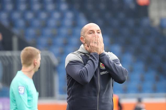 Cheftrainer Daniel Scherning (Eintracht Braunschweig) Fussball, Herren, Saison 2023 2024, 2.BL, Eintracht Stadion, Eintracht Braunschweig gegen VfL Osnabrueck DFL REGULATIONS PROHIBIT ANY USE OF PHOTOGRAPHS AS IMAGE SEQUENCES AND OR QUASI-VIDEO.