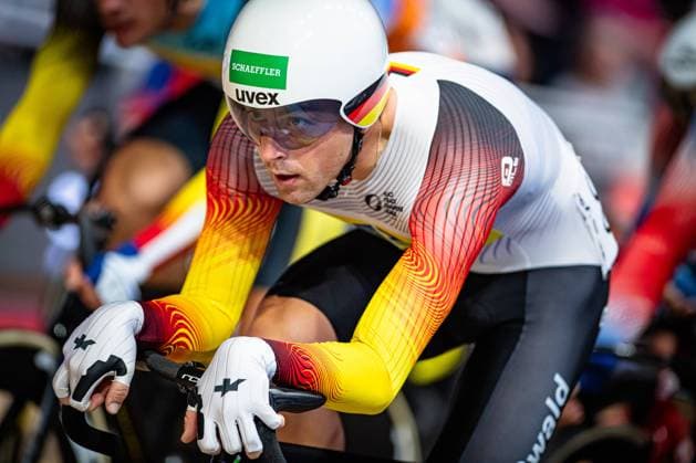 REINHARDT Theo: UCI Track cycling, Rad, Radsport, Bahnrad, Bahn Champions League London 2023 REINHARDT Theo ( GER ) Germany Querformat - quer - horizontal - Landscape - Event Veranstaltung: UCI Track Cycling Champions League 2023 - London - Category Kategorie: Cycling - Track Cycling Champions League - Round 4 - Elite Men - Location Ort: Europe Great Britain - England - London - Lee Valley Velodrome - Discipline: Endurance - Elimination Race - Distance: ... m - Date Datum: 10.11.2023 Friday -