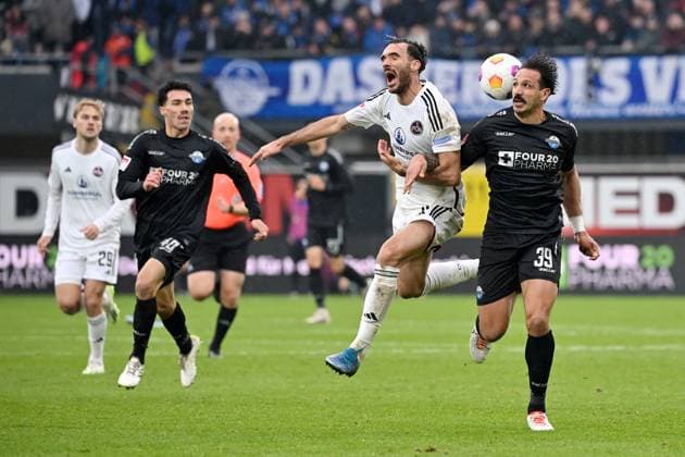 Paderborn, Home Deluxe Arena, 11.11.23, GER, Herren, 2.Bundesliga, Saison 2023-2024, SC Paderborn 07 - 1.FC Nuernberg Bild: v.li. im Zweikampf Ivan MARQUEZ (Nuernberg) und Adriano GRIMALDI (Paderborn) Only for editorial use! DFL regulations prohibit any use of photographs as image sequences and or quasi-video. NRW Deutschland