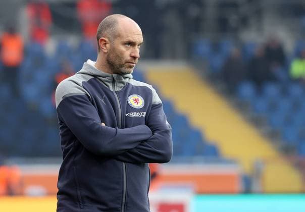 Cheftrainer Daniel Scherning (Eintracht Braunschweig) Fussball, Herren, Saison 2023 2024, 2.BL, Eintracht Stadion, Eintracht Braunschweig gegen VfL Osnabrueck, 3-2 DFL REGULATIONS PROHIBIT ANY USE OF PHOTOGRAPHS AS IMAGE SEQUENCES AND OR QUASI-VIDEO.