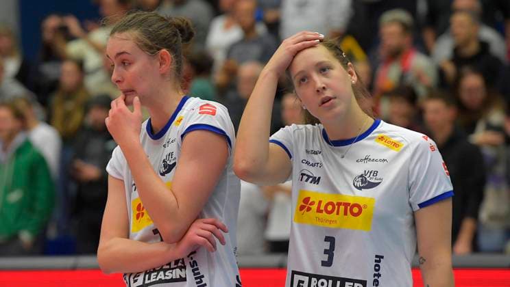 11.11.2023, Suhler Niederlage, Eva Pogocar und Jelena Dedic, Volleyball, Bundesliga, Dresdner SC - VfB Lotto Suhl, (c) Dresden Deutschland