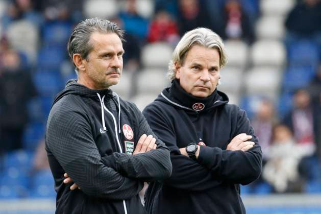 12.11.2023, xavx, Fussball 2.Bundesliga, SV Wehen Wiesbaden - 1.FC Kaiserslautern emspor, v.l. Trainer Dirk Schuster (1.FC Kaiserslautern), Co-Trainer Sascha Franz (1.FC Kaiserslautern), (DFL DFB REGULATIONS PROHIBIT ANY USE OF PHOTOGRAPHS as IMAGE SEQUENCES and or QUASI-VIDEO) Wiesbaden