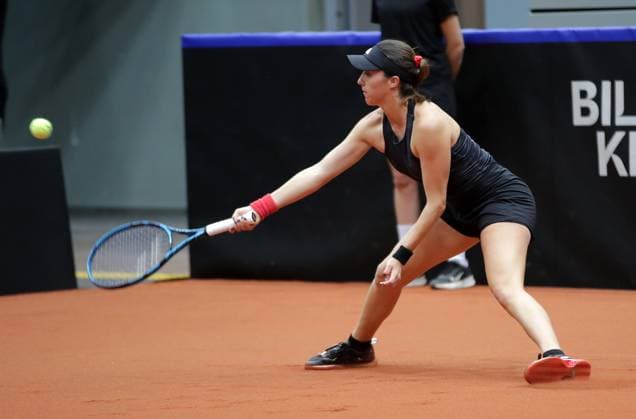 TENNIS - Billie Jean King Cup, AUT vs MEX SCHWECHAT,AUSTRIA,12.NOV.23 - TENNIS - Billie Jean King Cup, play off, Austria vs Mexico. Image shows Fernanda Contreras Gomez (MEX).  GEPAxpictures xWalterxLuger