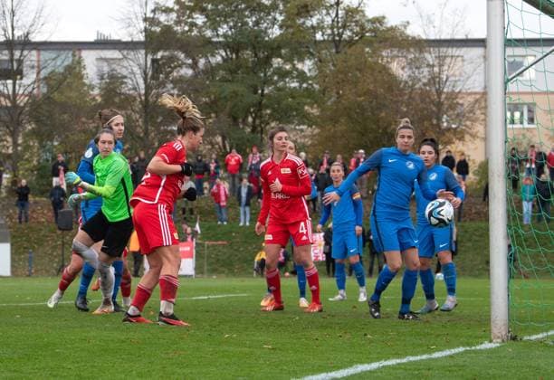 Fussball, Frauen, Saison 2023 2024, Regionalliga Nordost (10. Spieltag), 1. FC Union Berlin - Türkiyemspor Berlin, Dina Orschmann (1. Frauen, 1. FC Union Berlin) erzielt das Tor zum 9:0, 12.11. 2023, Copyright: xSebastianxRäppold MatthiasxKochx