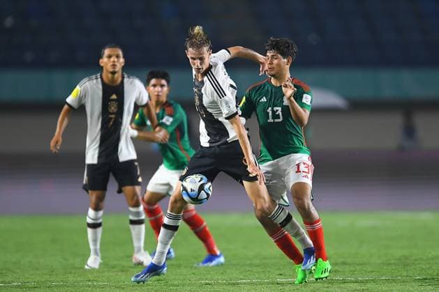 RECORD DATE NOT STATED FIFA U-17 World Cup Indonesia 2023 Mexico vs Germnay (L-R), Max Moerstedt of Germany and Adrian Ortellao of Mexico during the game Mexico vs Germany, corresponding to Group F of the FIFA U-17 World Cup Indonesia 2023, at Si Jalak Harupat Stadium, on November 12, 2023. <br><br> (I-D), Max Moerstedt de Alemania y Adrian Ortellao de Mexico durante el partido Mexico vs Alemania, correspondiente al Grupo F de la Copa Mundial de la FIFA Sub-17 Indonesia 2023, en el Estadio Si Jalak Harupat Stadium, el 12 de Noviembre de 2023. BANDUNG INDONESIA INDONESIA  Copyright: xAdrianxMaciasx 20231112073117_FWC_U17_GF_MEX_GER_ORTELLAO70