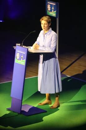 13.11.23 Podiums-Talk Vielfalt vereint!? Deutschland, Stuttgart, 13.11.2023, Fussball, UEFA EURO, EM, Europameisterschaft,Fussball 2024, Host City Stuttgart, Podiums-Talk Vielfalt vereint!? : Dr. Alexandra Sußmann (Bürgermeisterin).