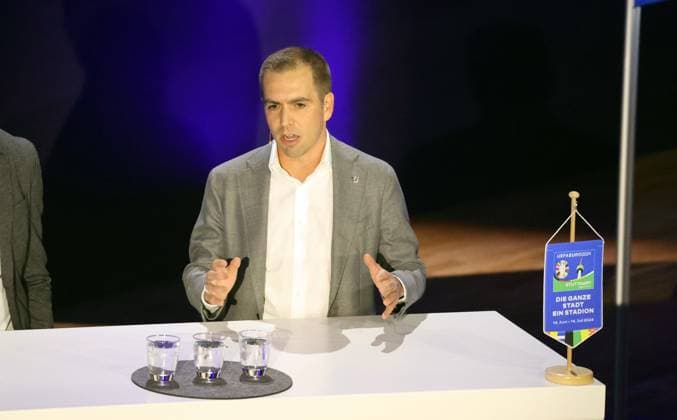 13.11.23 Podiums-Talk Vielfalt vereint!? Deutschland, Stuttgart, 13.11.2023, Fussball, UEFA EURO, EM, Europameisterschaft,Fussball 2024, Host City Stuttgart, Podiums-Talk Vielfalt vereint!? : Philipp Lahm (Turnierdirektor UEFA EURO 2024).