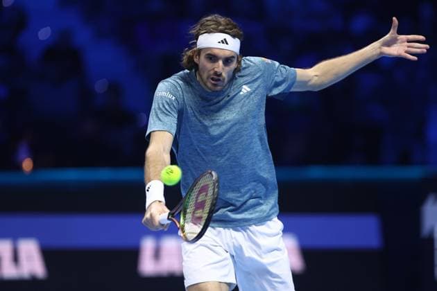 Stefanos Tsitsipas vs Holger Rune Stefanos Tsitsipas of Greece in action during the singles match between Stefanos Tsitsipas of Greece and Holger Rune of Greece on Day three of the Nitto ATP, Tennis Herren World Tour Finals at Pala Alpitour on November 14, 2023 in Turin, Italy Torino Pala Alpitour Italy Copyright: xMarcoxCanonierox