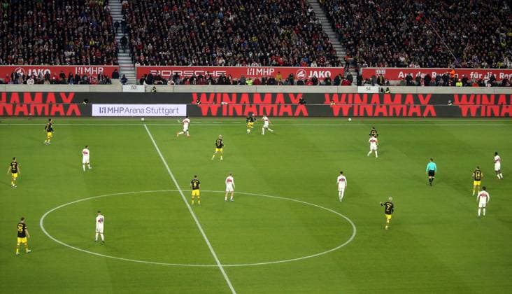 11.11.23 VfB Stuttgart - Borussia Dortmund Deutschland, Stuttgart, 11.11.2023, Fussball, Bundesliga, VfB Stuttgart - Borussia Dortmund: Winamax Banden Werbung.