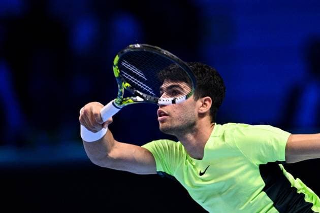 Foto Marco Alpozzi LaPresse 15 Novembre 2023 Torino - Italia - - Tennis Nitto ATP, Tennis Herren Finals - Carlos ALCARAZ (ESP) vs Andrey RUBLEV (RUS) Nella foto: Carlos Alcaraz (Spain) November 15, 2023 Turin - Italy - Sport - Tennis Nitto ATP Finals - Carlos ALCARAZ (ESP) vs Andrey RUBLEV (RUS) In the pic: Carlos Alcaraz (Spain)  Copyright: xMarcoxAlpozzi LaPressex