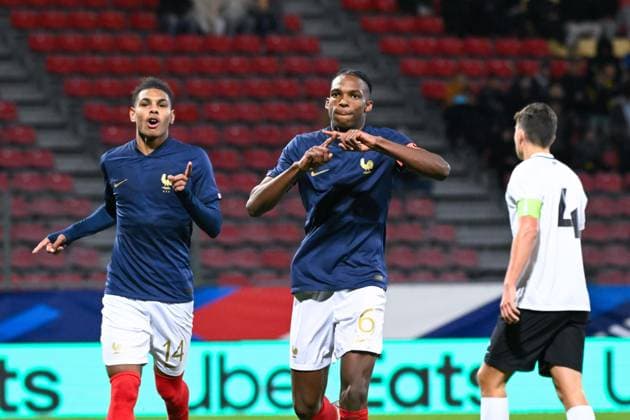 Jacquet ( 6 - France ) celebrates during the match between France and Estonia U19 at Stade de la Source on November 15, 2023 in Orleans, France. ( Photo by federico pestellini panoramic ) - FOOTBALL : France vs Estonie U19 - Orleans - 15 11 2023 FedericoPestellini Panoramic 