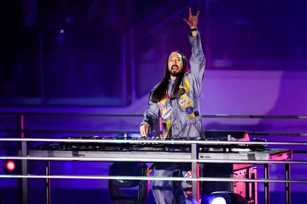 Steven Hiroyuki Steve Aoki, DJ and music producer, portrait Las Vegas Grand Prix Opening Ceremony during the 2023 Formula 1 Heineken Silver Las Vegas Grand Prix, 21th round of the 2023 Formula One World Championship, WM, Weltmeisterschaft from November 17 to 19, 2023 on the Las Vegas Strip Circuit, in Las Vegas, USA - F1 - LAS VEGAS GRAND PRIX 2023 DPPI Panoramic  00123046_AV3_3897