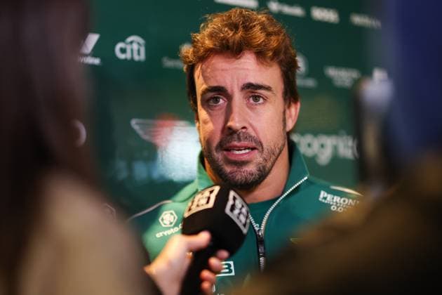 ALONSO Fernando (spa), Aston Martin F1 Team AMR23, portrait during the 2023 Formula 1 Heineken Silver Las Vegas Grand Prix, 21th round of the 2023 Formula One World Championship, WM, Weltmeisterschaft from November 17 to 19, 2023 on the Las Vegas Strip Circuit, in Las Vegas, USA - F1 - LAS VEGAS GRAND PRIX 2023 DPPI Panoramic  00123046_AV3_4237