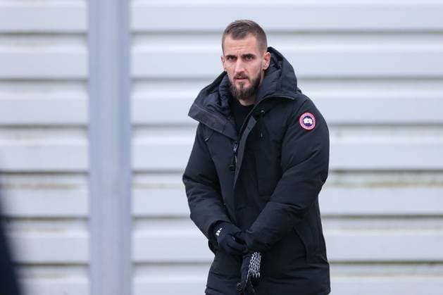 16.11.2023, Fussball, Saison 2023 2024, 2. Bundesliga, Testspiel FC Schalke 04 - Patro Eisden Maasmechelen, Dominik Drexler (FC Schalke 04), Gelsenkirchen Trainingsgelände FC Schalke 04 NRW Deutschland xRHR-FOTO DEx *** 16 11 2023, Football, Season 2023 2024, 2 Bundesliga, Test match FC Schalke 04 Patro Eisden Maasmechelen, Dominik Drexler FC Schalke 04 , Gelsenkirchen Training ground FC Schalke 04 NRW Germany xRHR PHOTO DEx Copyright: DennisxEwert RHR-FOTOx RHR-FOTO DE