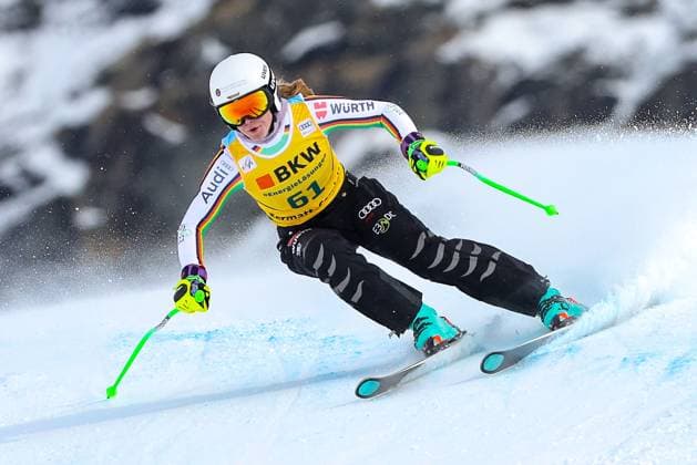 Sport Themen der Woche KW46 Sport Bilder des Tages ALPINE SKIING - FIS WC Zermatt-Cervinia ZERMATT,SWITZERLAND,16.NOV.23 - ALPINE SKIING - FIS World Cup, downhill, training, ladies. Image shows Roni Remme (GER).  GEPAxpictures xMathiasxMandl