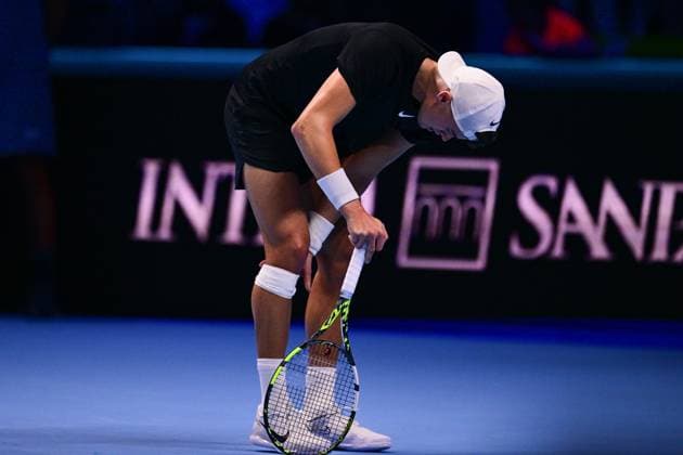 Foto Marco Alpozzi LaPresse 16 Novembre 2023 Torino - Italia - - Tennis Nitto ATP, Tennis Herren Finals - Jannik SINNER (ITA) ) vs Holger RUNE (DEN) Nella foto: Holger Rune (Denmark)touches his knee November 16, 2023 Turin - Italy - Sport - Tennis Nitto ATP Finals - Jannik SINNER (ITA) ) vs Holger RUNE (DEN) In the pic: Holger Rune (Denmark) touches his knee  Copyright: xMarcoxAlpozzi LaPressex