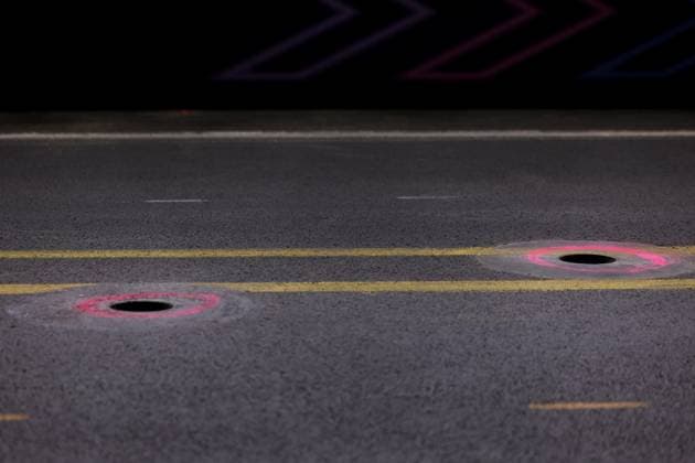 16th November 2023; Las Vegas, Nevada, USA. F1 Grand Prix of USA, Las Vegas; Practice Sessions; Storm drains are circled for repair before practice session 2 starts  ActionPlus12576692 ShaunxBrooks