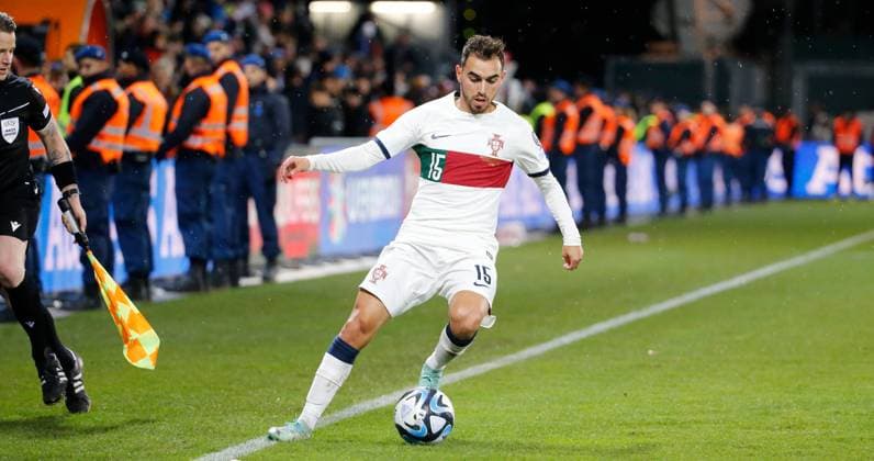 Foto Manuel Geisser 16.11. 2023 Rheinpark Stadion Vaduz ,Liechtenstein , Saison 2023 2024 Herren Fussball EM Qualifikation Gruppenphase Liechtenstein - Portugal Ricardo Horta (Portugal)