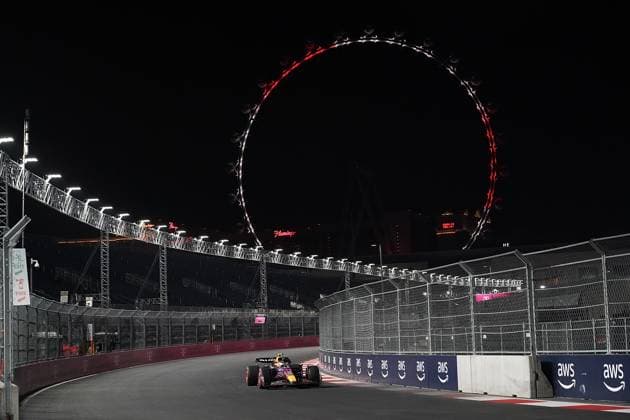 FORMULA 1 HEINEKEN SILVER LAS VEGAS GRAND PRIX 2023 17.11.2023, Las Vegas Street Circuit, Las Vegas, FORMULA 1 HEINEKEN SILVER LAS VEGAS GRAND PRIX 2023 ,im Bild Sergio Perez (MEX), Oracle Red Bull Racing