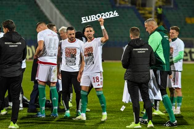 Bulgaria v Hungary - UEFA EURO, EM, Europameisterschaft,Fussball 2024 Qualifier Players of Hungary celebrate after UEFA Euro 2024 Group G qualification football match between Bulgaria and Hungary, at the Vassil Levski Stadium in Sofia, on November 16, 2023. Sofia Bulgaria  Copyright: xGeorgixPaleykovx originalFilename:paleykov-notitle231116_np7wi.jpg