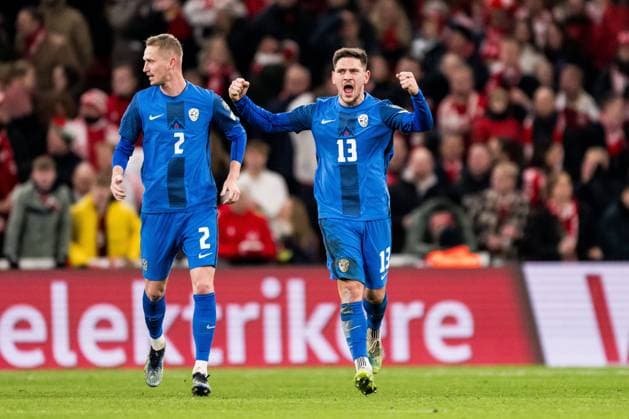 Fußball, EM Quali, Dänemark - Slowenien 231117 Erik Janza of Slovenia celebrates after 1-1 during the UEFA EURO, EM, Europameisterschaft,Fussball Qualifier, EM, Europameisterschaft football match between Denmark and Slovenia on November 17, 2023 in Copenhagen. Photo: Petter Arvidson BILDBYRAN kod PA PA0689 fotboll football soccer fotball em-kval uefa euro qualifier emkval em-kvalifisering denmark slovenia bbeng jubel Copyright: PETTERxARVIDSON BB231117PA033