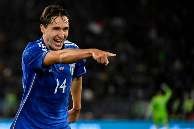 Sport Bilder des Tages Fußball, EM Quali, Italien - Nordmazedonien Federico Chiesa of Italy celebrates after scoring the goal of 2-0 during the Euro 2024 Qualifiers 2024 Group C football match between Italy and North Macedonia at Olimpico stadium in Rome (Italy), November 17th, 2023. andreaxstaccioli