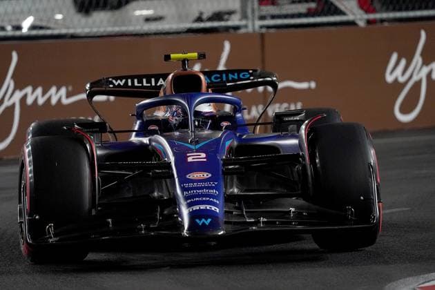 18.11.2023, Las Vegas Street Circuit, Las Vegas, FORMULA 1 HEINEKEN SILVER LAS VEGAS GRAND PRIX 2023 ,im Bild Logan Sargeant (USA), Williams Racing Las Vegas Las Vegas Street Circuit United States