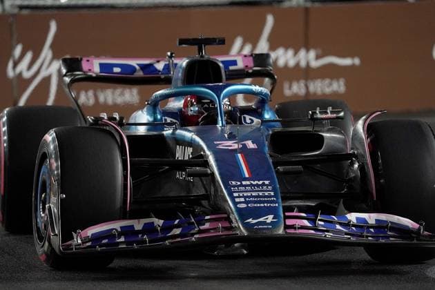 FORMULA 1 HEINEKEN SILVER LAS VEGAS GRAND PRIX 2023 18.11.2023, Las Vegas Street Circuit, Las Vegas, FORMULA 1 HEINEKEN SILVER LAS VEGAS GRAND PRIX 2023 ,im Bild Esteban Ocon (FRA), BWT Alpine F1 Team