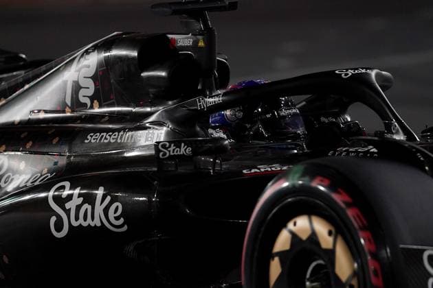 FORMULA 1 HEINEKEN SILVER LAS VEGAS GRAND PRIX 2023 18.11.2023, Las Vegas Street Circuit, Las Vegas, FORMULA 1 HEINEKEN SILVER LAS VEGAS GRAND PRIX 2023 ,im Bild Valtteri Bottas (FIN), Alfa Romeo F1 Team Stake