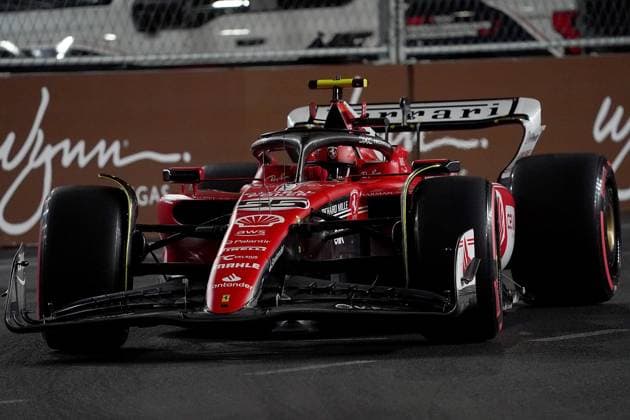 FORMULA 1 HEINEKEN SILVER LAS VEGAS GRAND PRIX 2023 18.11.2023, Las Vegas Street Circuit, Las Vegas, FORMULA 1 HEINEKEN SILVER LAS VEGAS GRAND PRIX 2023 ,im Bild Carlos Sainz Jr. (ESP), Scuderia Ferrari