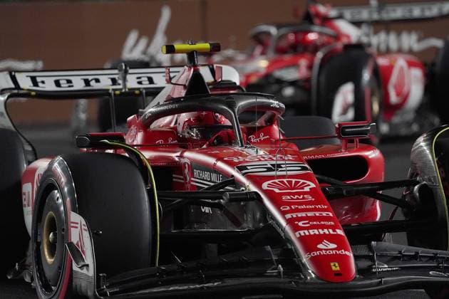 FORMULA 1 HEINEKEN SILVER LAS VEGAS GRAND PRIX 2023 18.11.2023, Las Vegas Street Circuit, Las Vegas, FORMULA 1 HEINEKEN SILVER LAS VEGAS GRAND PRIX 2023 ,im Bild Carlos Sainz Jr. (ESP), Scuderia Ferrari