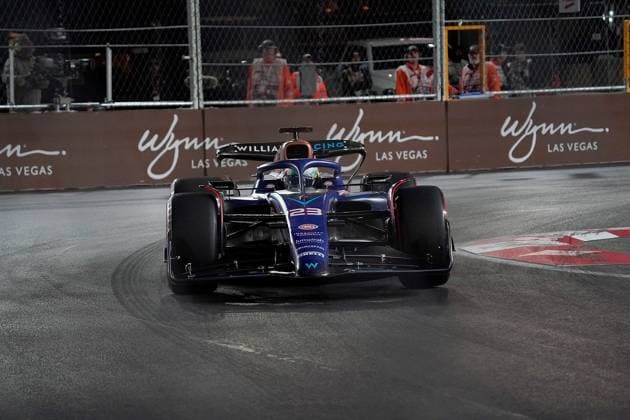 18.11.2023, Las Vegas Street Circuit, Las Vegas, FORMULA 1 HEINEKEN SILVER LAS VEGAS GRAND PRIX 2023 ,im Bild Alexander Albon (GBR), Williams Racing Las Vegas Las Vegas Street Circuit United States