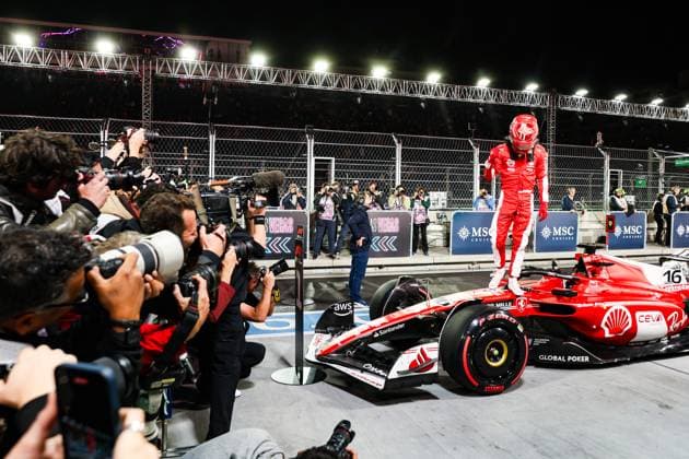 16 Charles Leclerc (MCO, Scuderia Ferrari), F1 Grand Prix of Las Vegas at Las Vegas Strip Circuit on November 18, 2023 in Las Vegas, United States of America. (Photo by HOCH ZWEI) Las Vegas United States of America