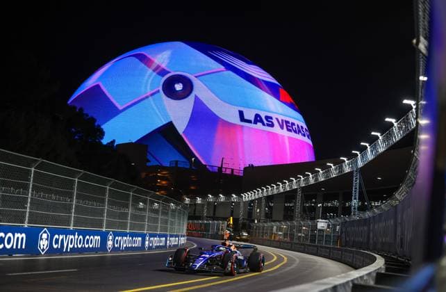 23 Alexander Albon (THA, Williams Racing), F1 Grand Prix of Las Vegas at Las Vegas Strip Circuit on November 18, 2023 in Las Vegas, United States of America. (Photo by HOCH ZWEI) Las Vegas United States of America