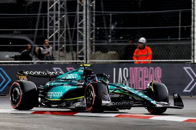 14 Fernando Alonso (ESP, Aston Martin Aramco Cognizant F1 Team), F1 Grand Prix of Las Vegas at Las Vegas Strip Circuit on November 18, 2023 in Las Vegas, United States of America. (Photo by HOCH ZWEI) Las Vegas United States of America