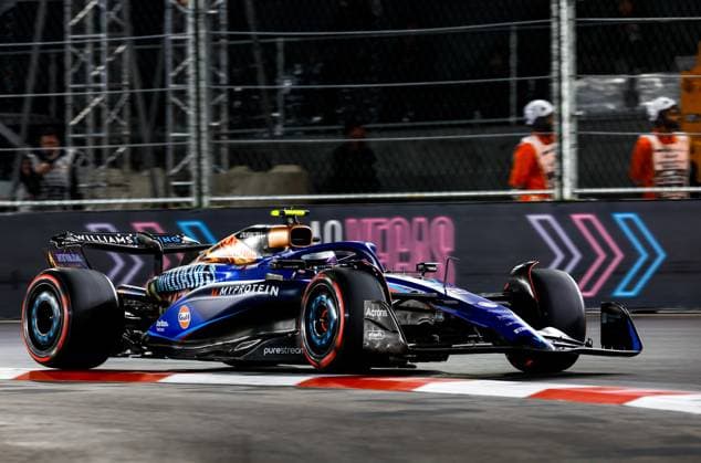 2 Logan Sargeant (USA, Williams Racing), F1 Grand Prix of Las Vegas at Las Vegas Strip Circuit on November 18, 2023 in Las Vegas, United States of America. (Photo by HOCH ZWEI) Las Vegas United States of America