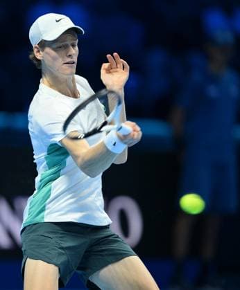 November 18, 2023, Turin, Italy: Jannik Sinner of Italy during the match against Danil Medvedev of Russia at the Nitto ATP, Tennis Herren Finals tennis tournament in Turin, Italy, 18 November 2023. ANSA ALESSANDRO DI MARCO Nitto ATP Finals  - ZUMAa110 20231118_zaf_a110_016 Copyright: xAlessandroxDixMarcox