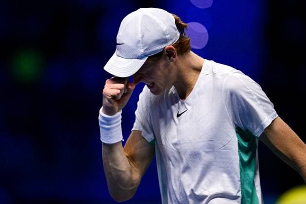 Foto Marco Alpozzi LaPresse 18 Novembre 2023 Torino - Italia - - Tennis Nitto ATP, Tennis Herren Finals - Jannik SINNER (ITA) vs Daniil MEDVEDEV (RUS) Nella foto: Jannik Sinner (Italia) react November 18, 2023 Turin - Italy - Sport - Tennis Nitto ATP Finals - Jannik SINNER (ITA) vs Daniil MEDVEDEV (RUS) In the pic:Jannik Sinner (Italia) react  Copyright: xMarcoxAlpozzi LaPressex